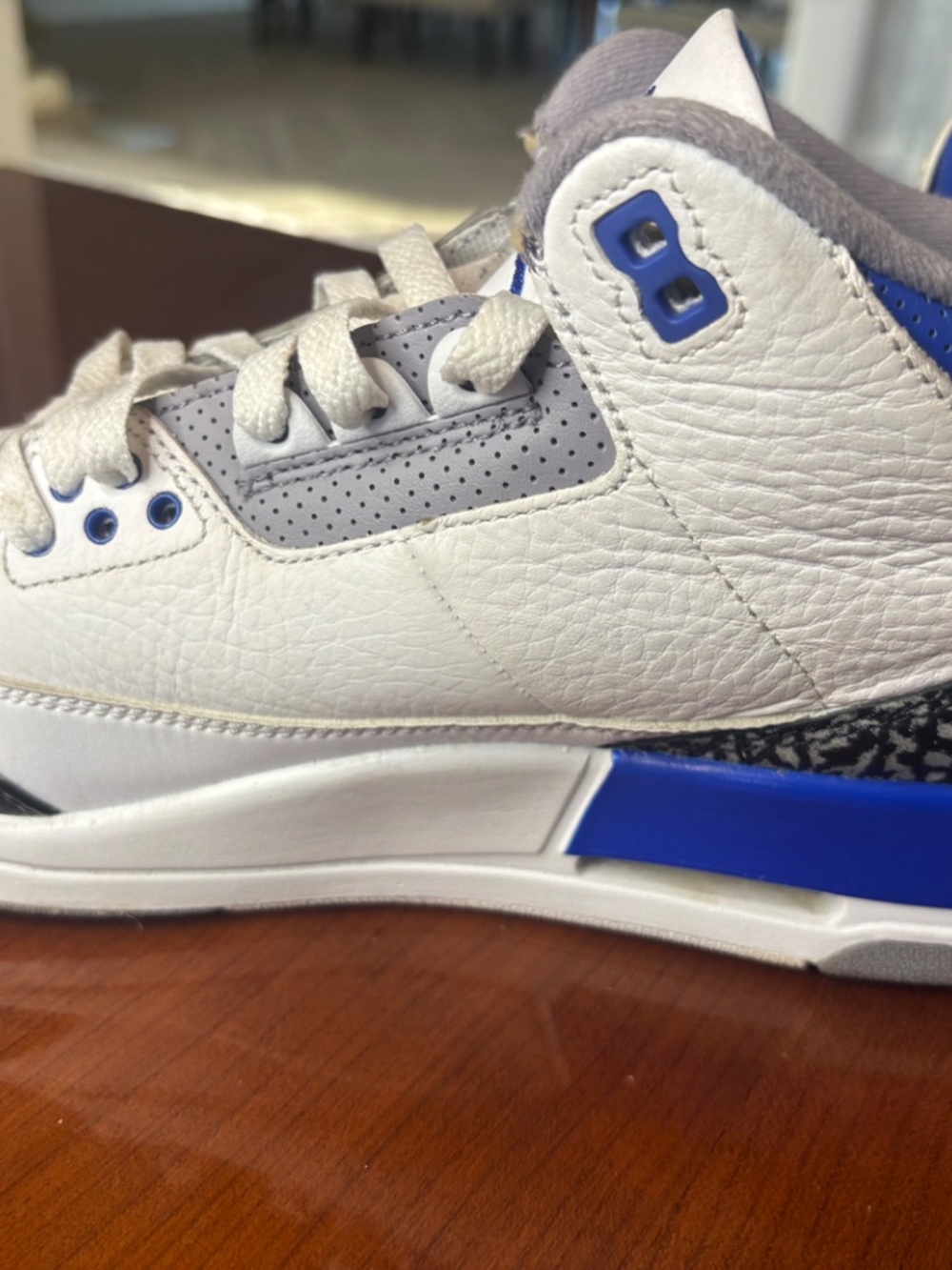sneakers - Picture 7 of 11